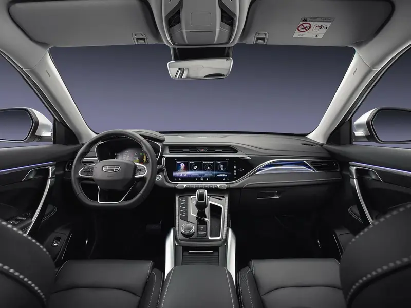 Geely Atlas Pro на тест-драйве