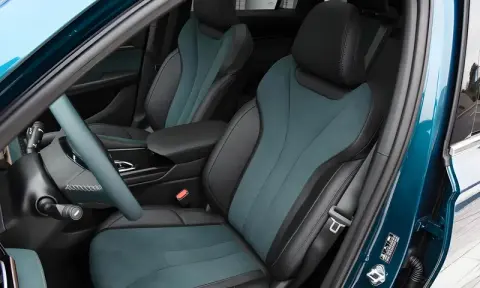 Geely Monjaro — интерьер 3